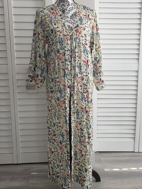 Jessica Simpson Women's Cream Floral Long Robe Duster